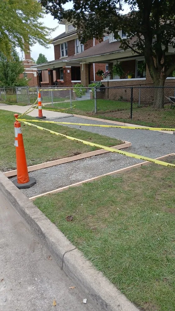 Slide of Alaniz construction