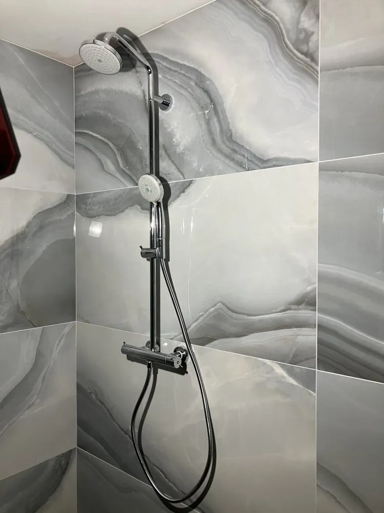 Slide of Alan's Plumbing Service