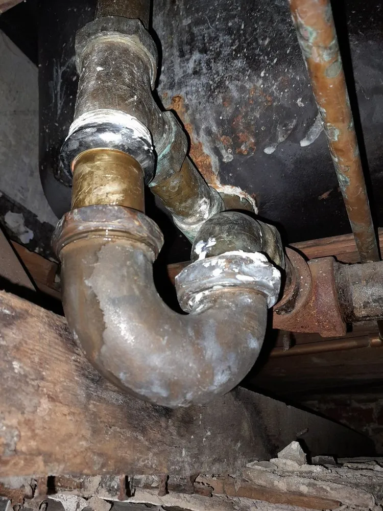 Slide of Albert Handyman Repair Service