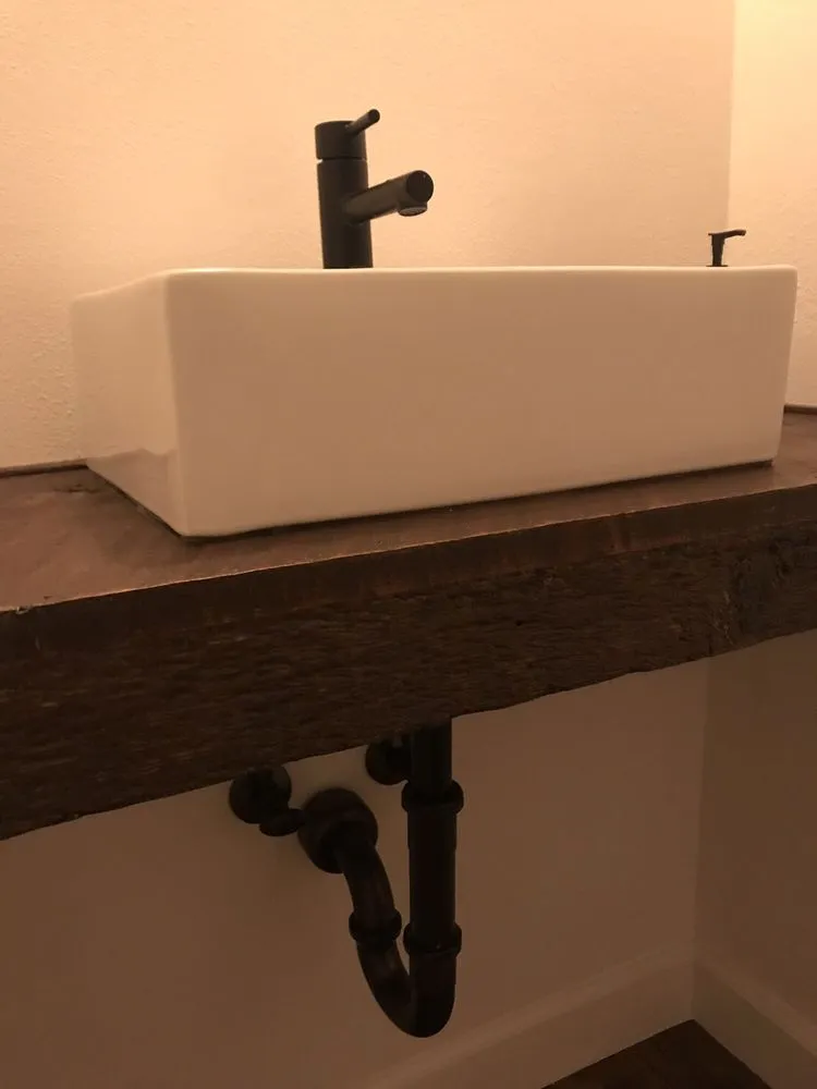 Slide of Alberto's Plumbing & Rooter