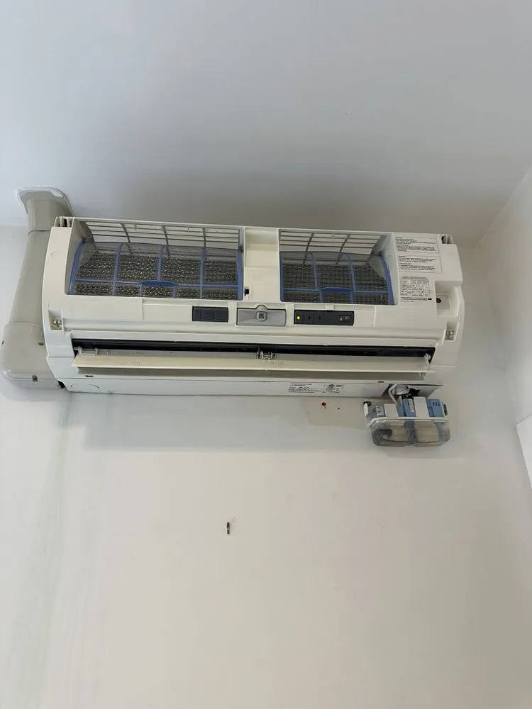 Slide of Alborz Corp