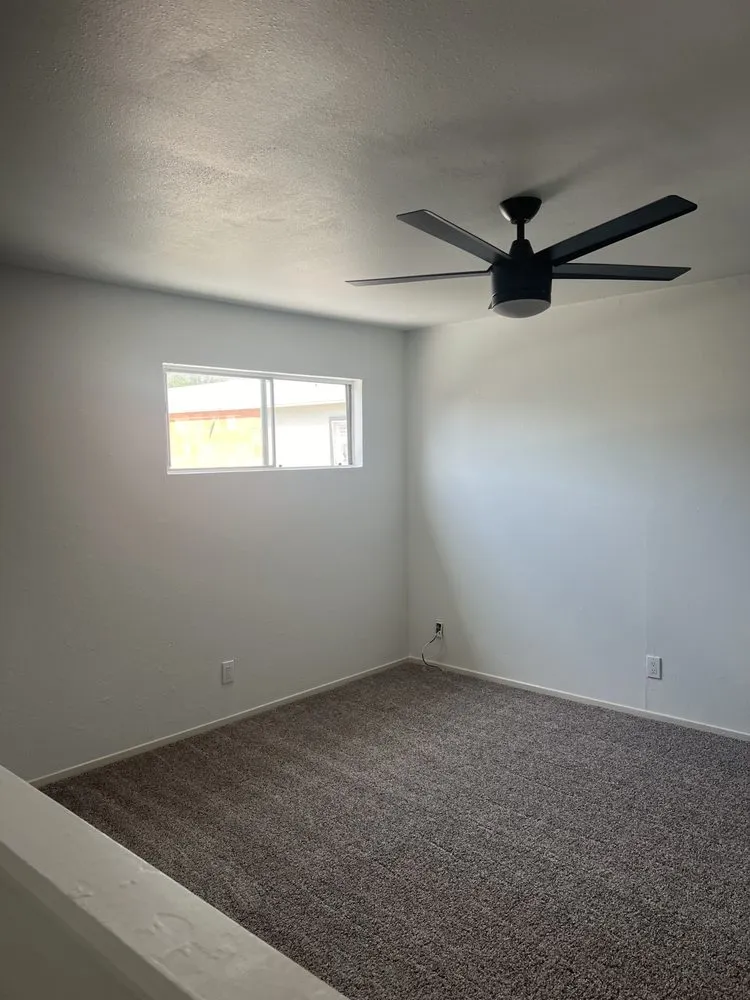 Slide of Alcantara design