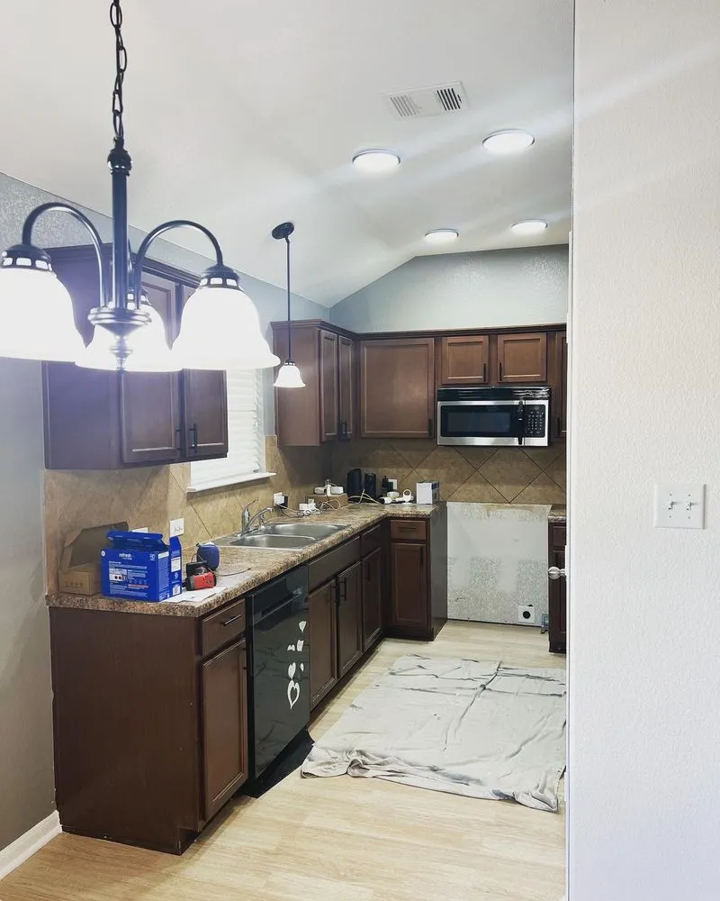 Professional plumbing repair service in Round Rock, TX - Alcantara design