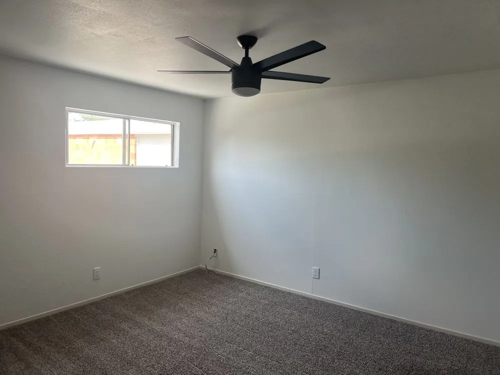 Slide of Alcantara design