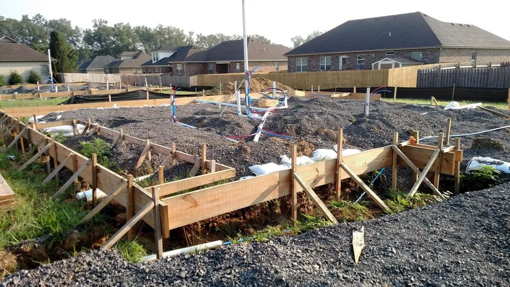 Slide of Aldana Tiles Construccion