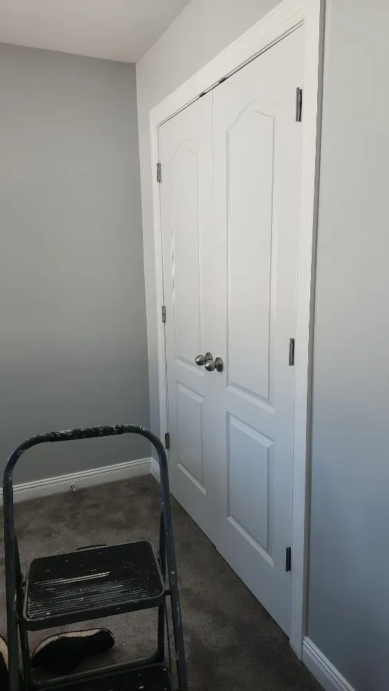 Slide of Aldana Tiles Construccion