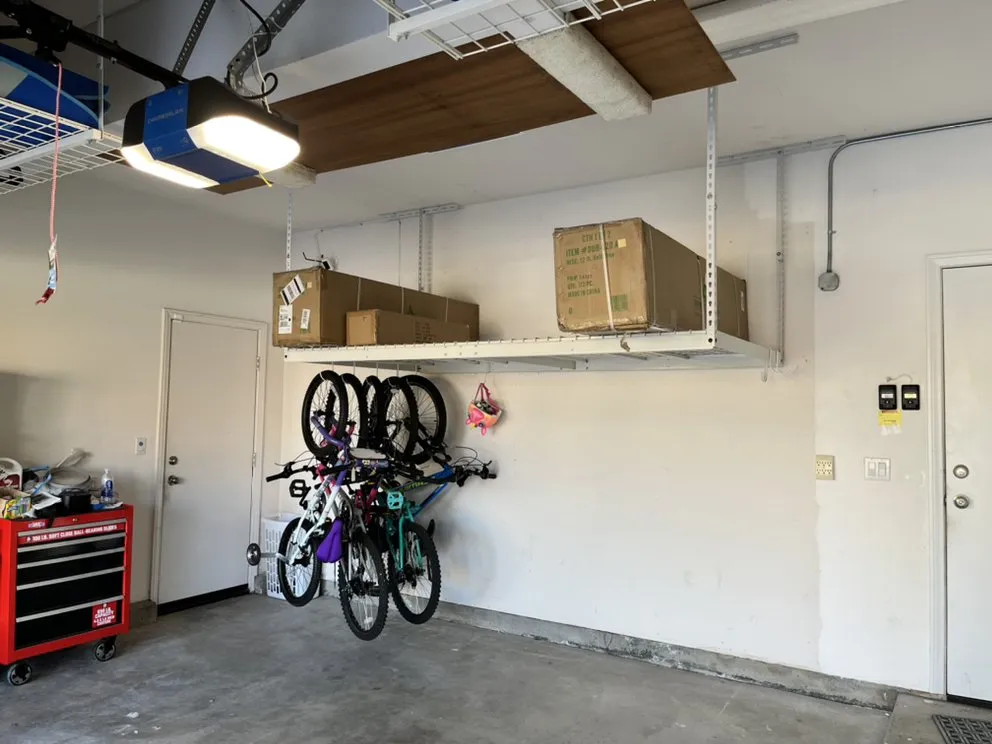 Slide of Alejandro Can Fix It