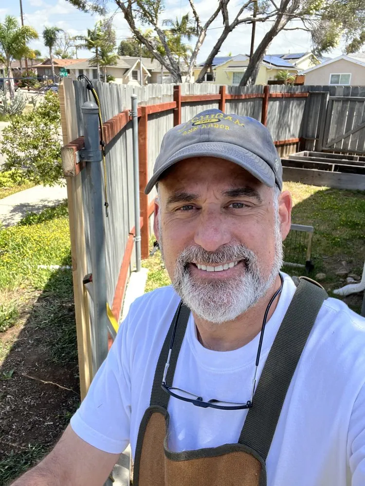 Slide of Alejandro Can Fix It