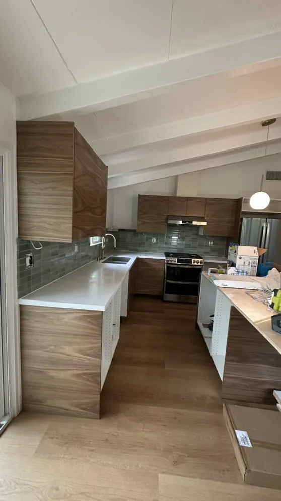 Slide of Aleksandr Lloyd