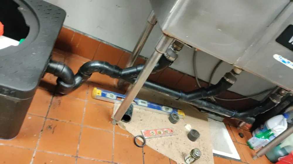 Slide of Aleman Plumbing