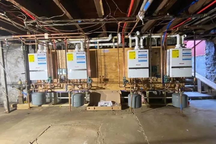 Slide of Alex Lytwyn Plumbing And Heating