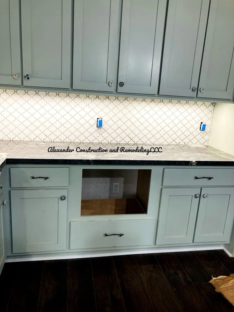 Slide of Alexander Construction and Remodeling