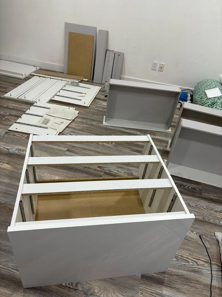 Slide of Alexander Handyman