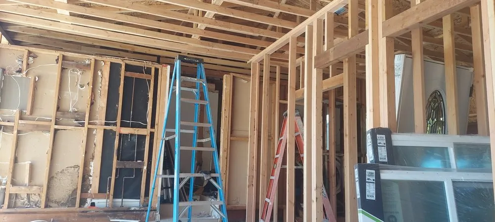 Slide of ALG Handyman Services