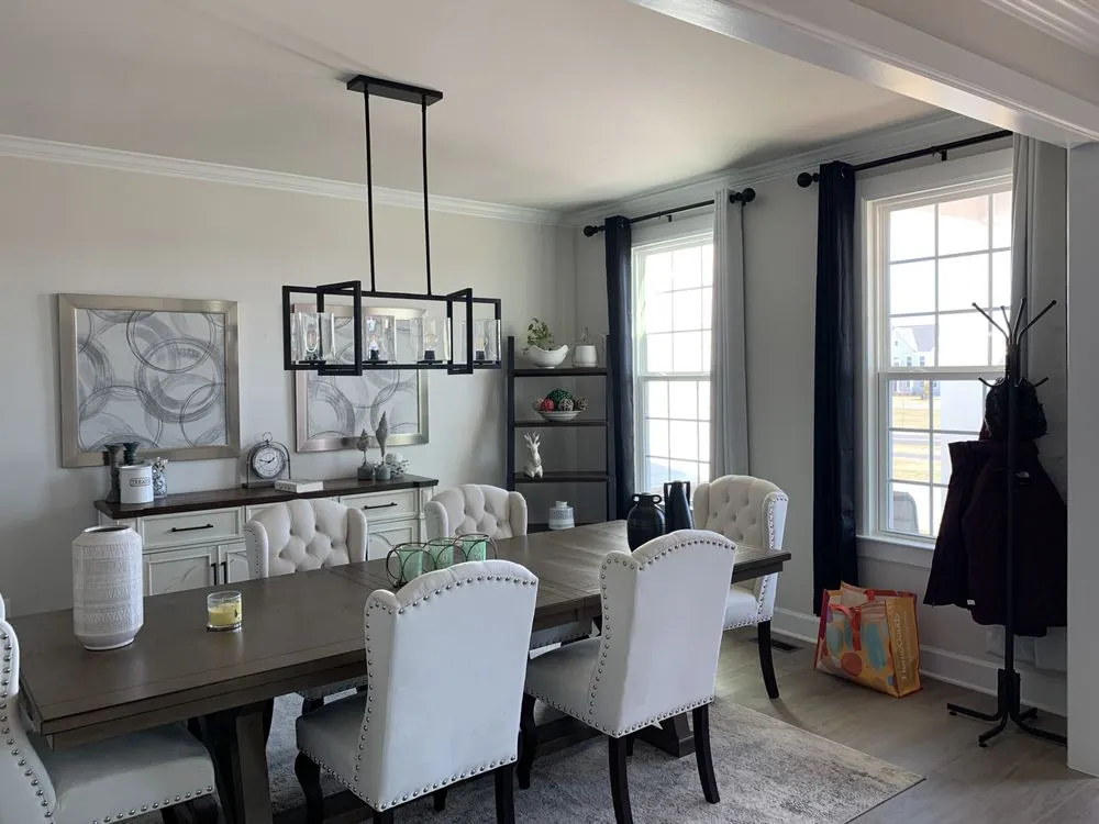 Slide of Ali Handyman