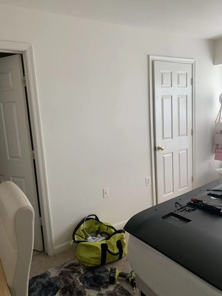 Slide of Ali Handyman