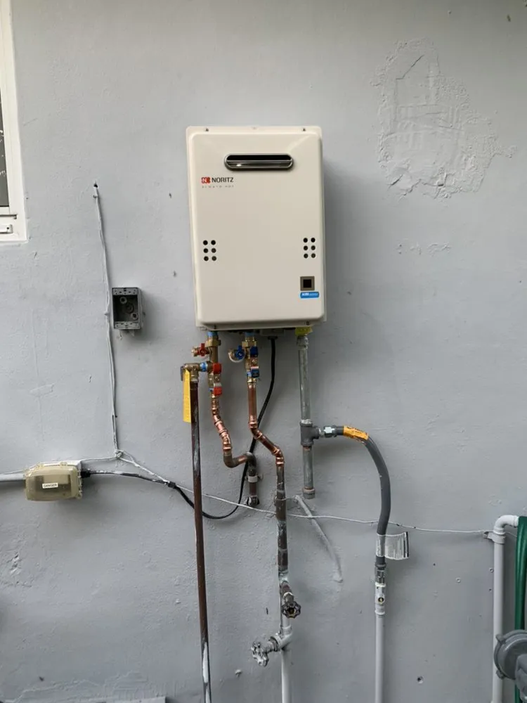 Top-rated water heater service service in North Miami Beach, FL - All American Plumbing & Drain Cleaning