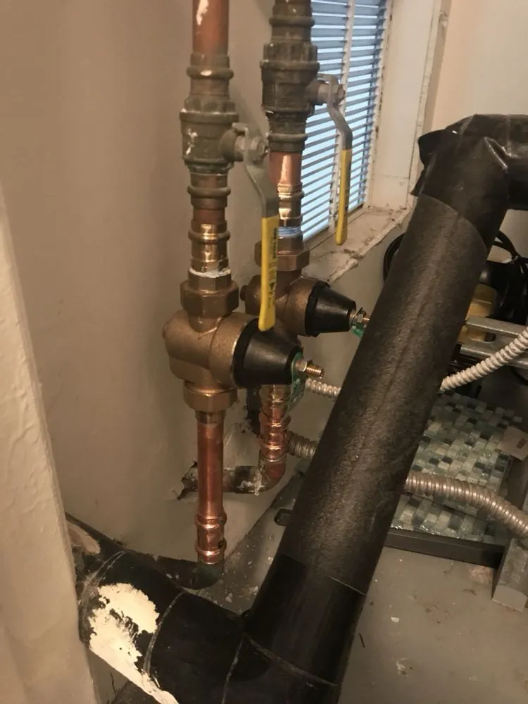 Emergency plumbing repair in North Miami Beach, FL by All American Plumbing & Drain Cleaning