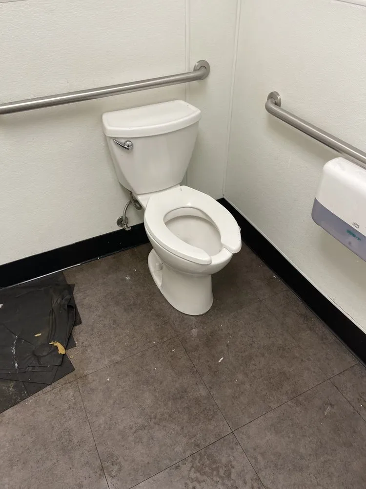 Slide of All Around Plumbing and Re-Pipe