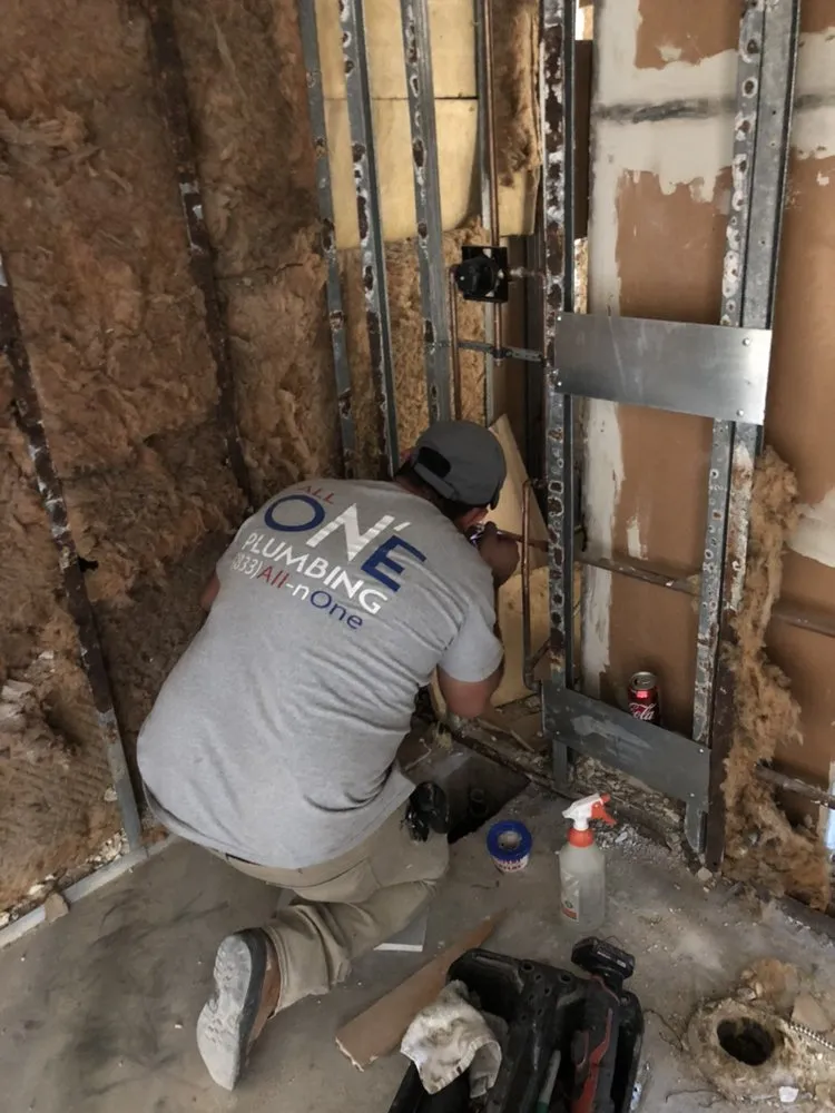 Reliable drain cleaning service in Woodland Hills, CA - All N' One Plumbing