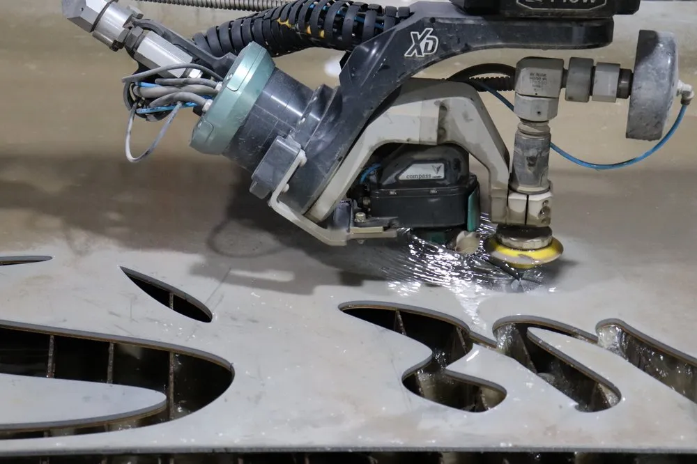 Slide of All Points Boats