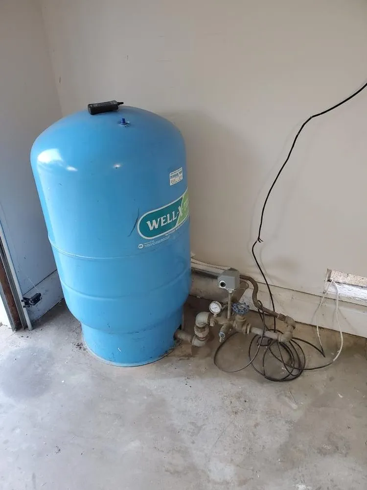 Slide of All Weathers Pumps