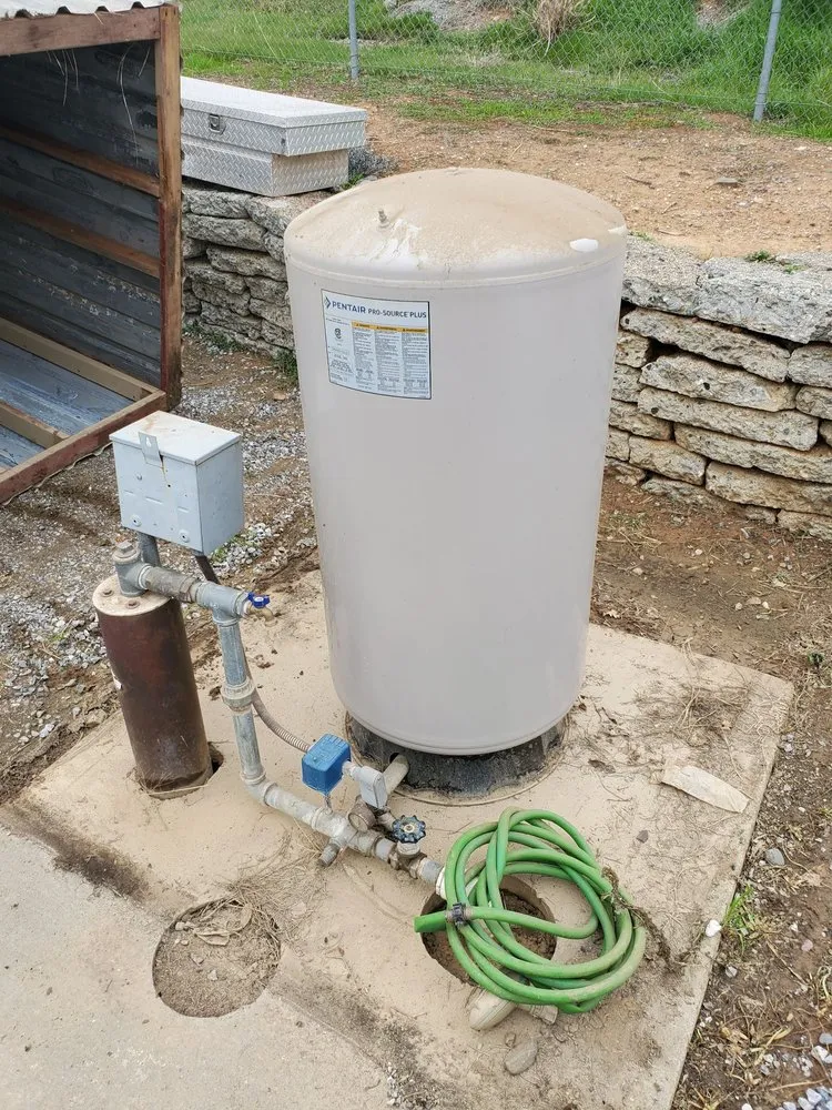 Slide of All Weathers Pumps