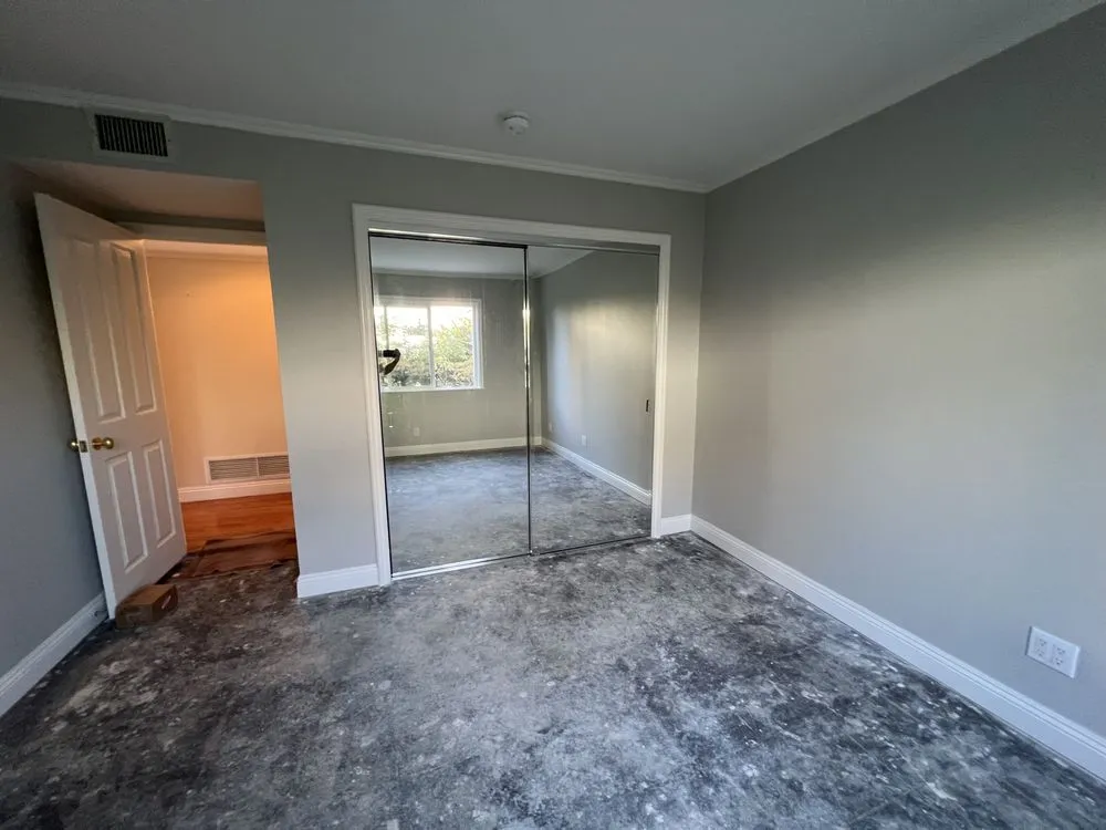 Slide of Allende remodel & construction