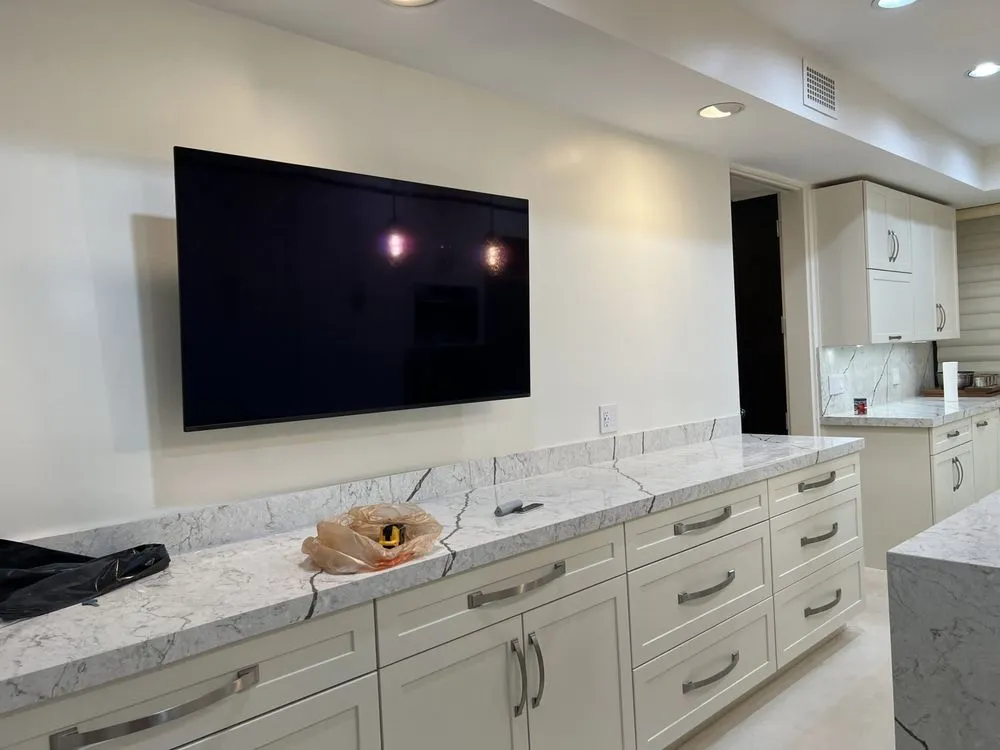 Slide of Allende remodel & construction