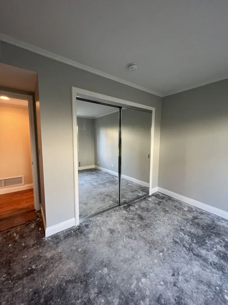 Slide of Allende remodel & construction