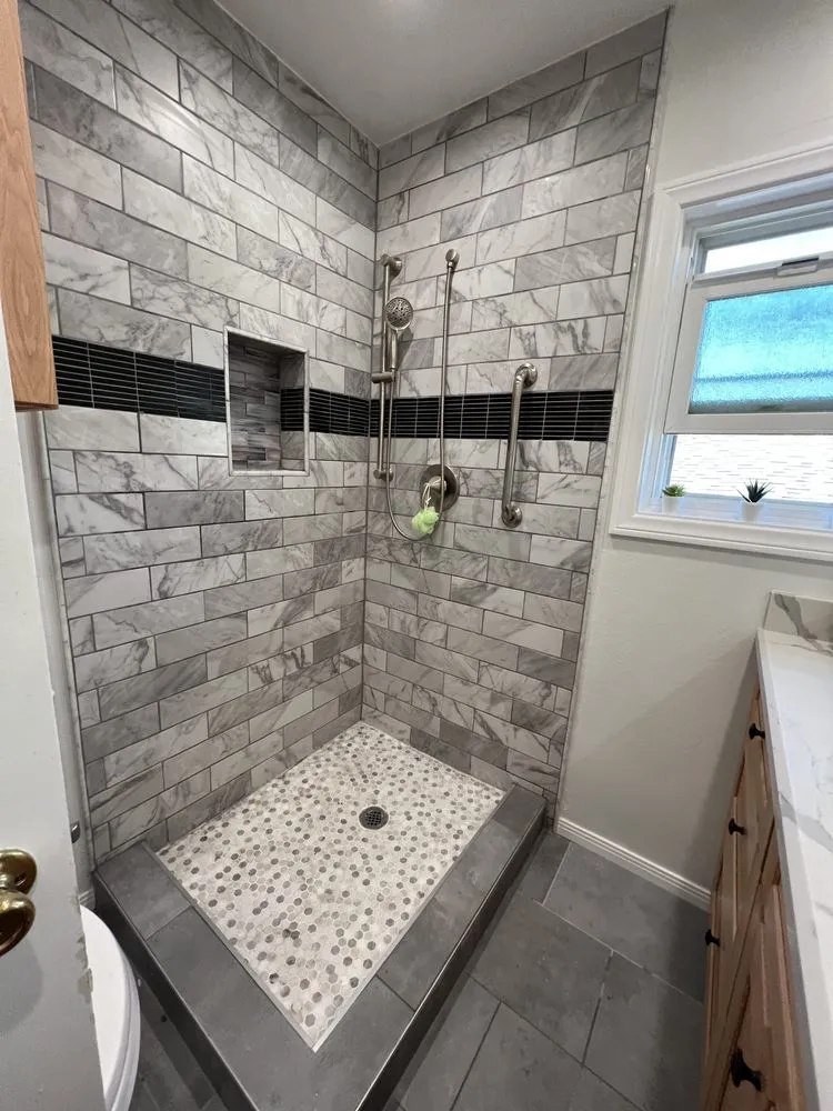 Slide of Allende remodel & construction