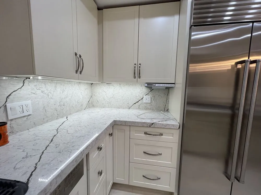 Slide of Allende remodel & construction