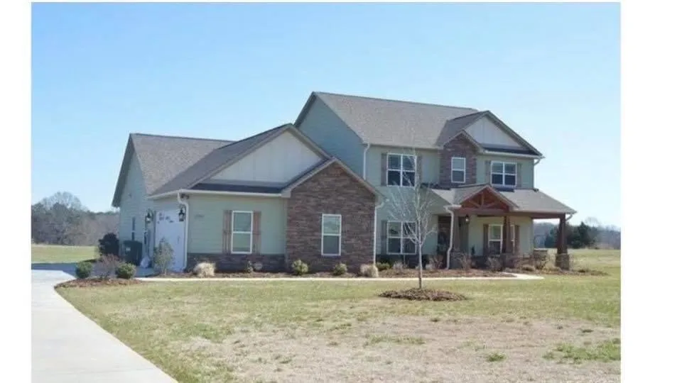 Slide of Allens Remodeling and Handyman