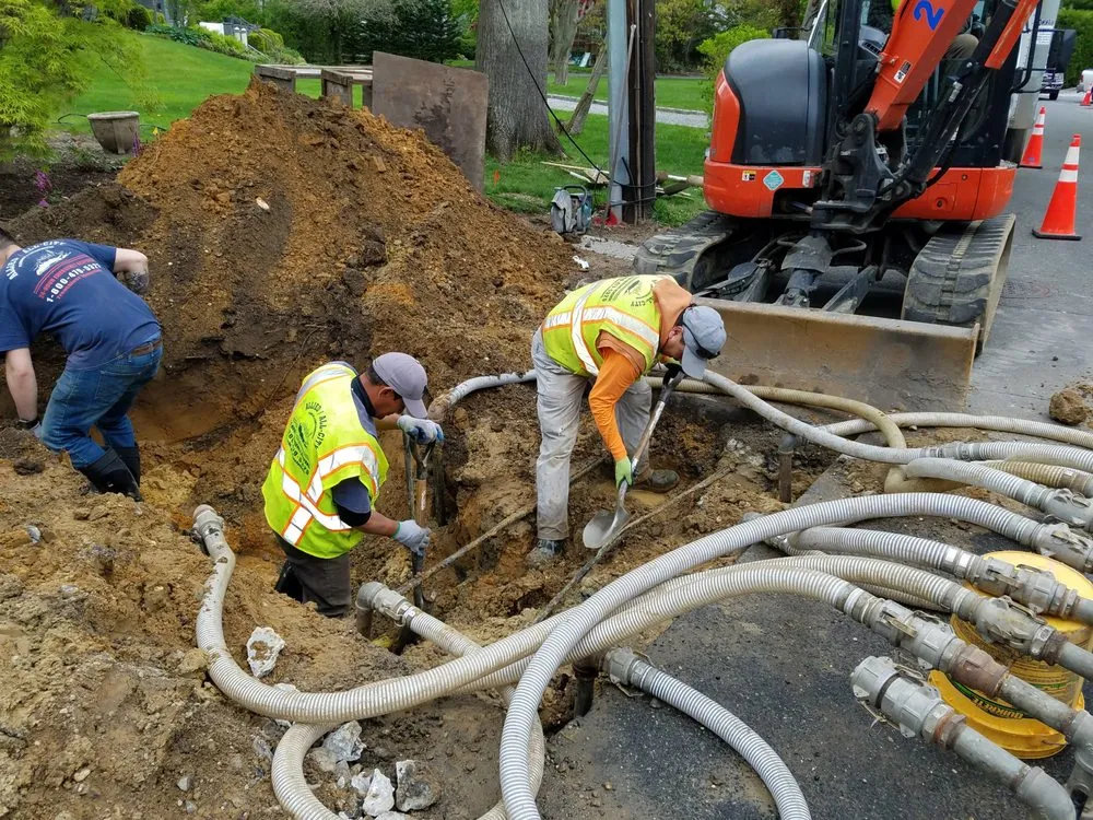 Slide of Allied/All-City