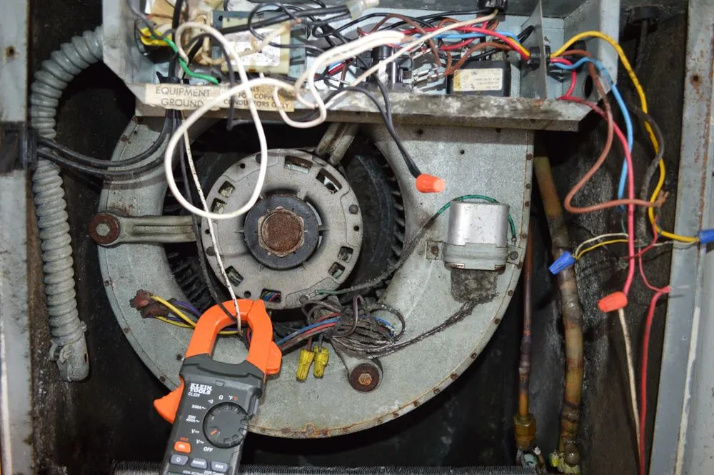 Slide of Ally Turnkey Company