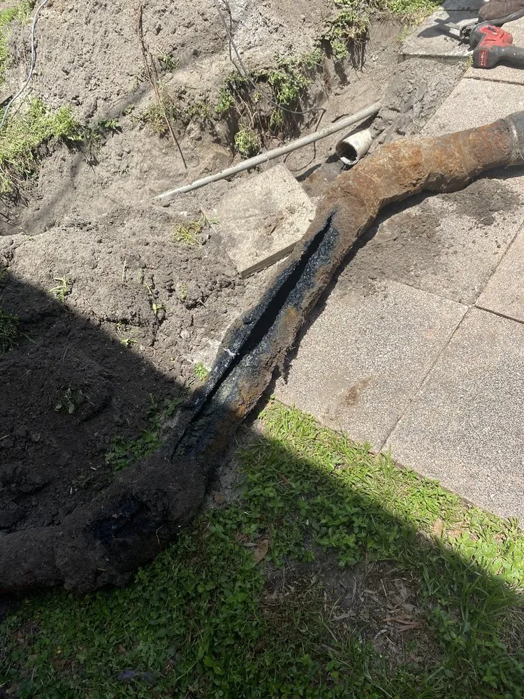 Expert emergency plumbing service in Saint Petersburg, FL - Alpha 24 Plumbing Services