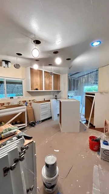 Slide of Alpha Handyman