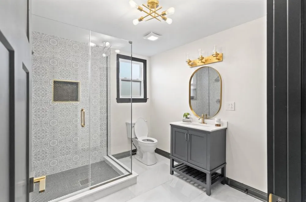 Slide of Alpha HandyWorks