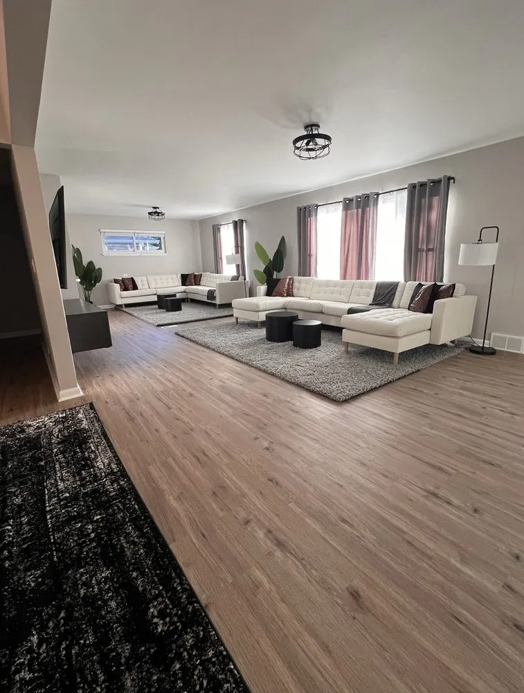 Slide of Alpha HandyWorks