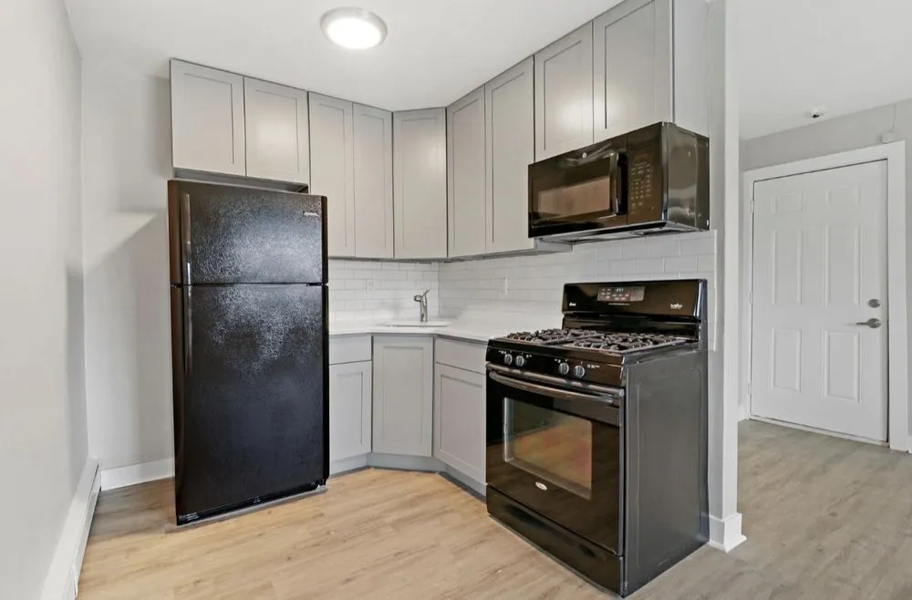 Slide of Alpha HandyWorks