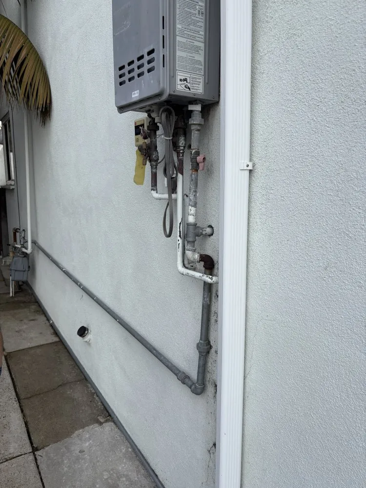 Slide of Alpha San Diego Services