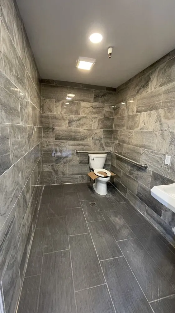 Slide of ALS Plumbing and Handyman