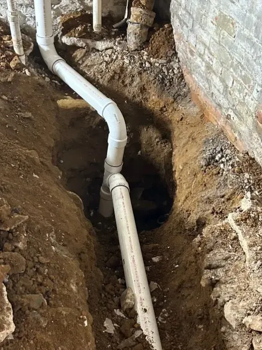 Slide of Alvarez De Leon Plumbing