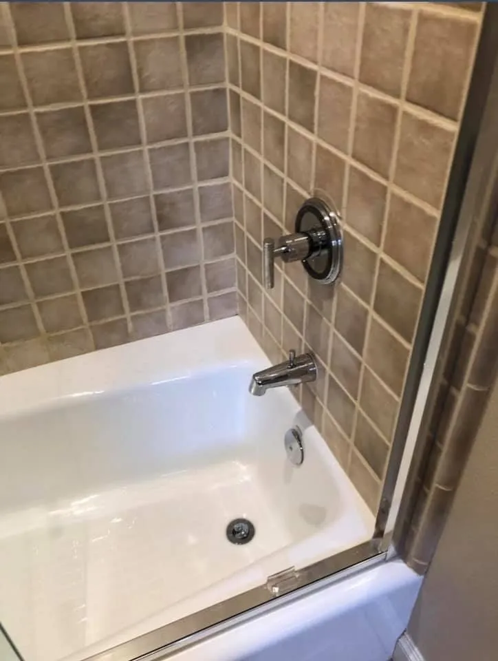 Slide of Alvarez Plumbing Services