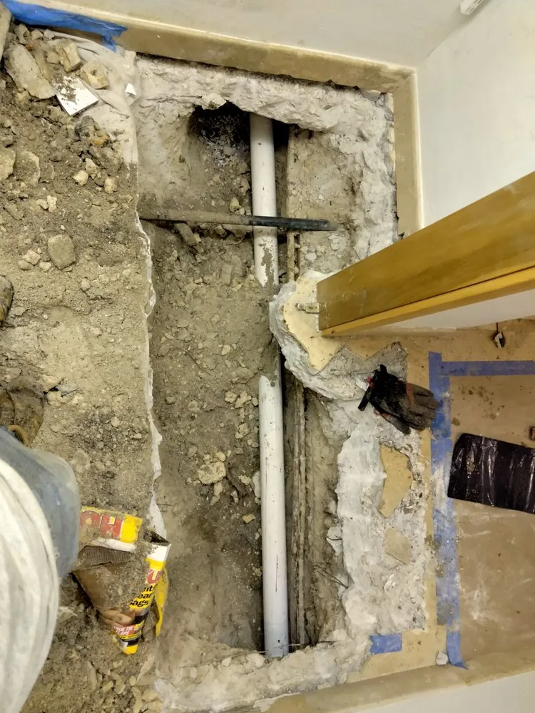 Slide of Alvarez Plumbing Services