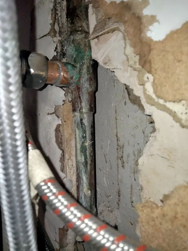 Slide of Alvarez Plumbing Services