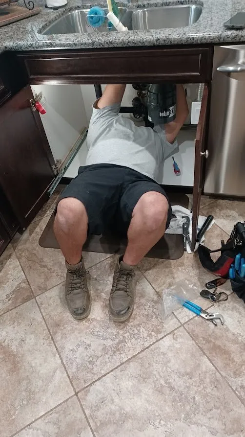 Slide of Alvarez Plumbing Services