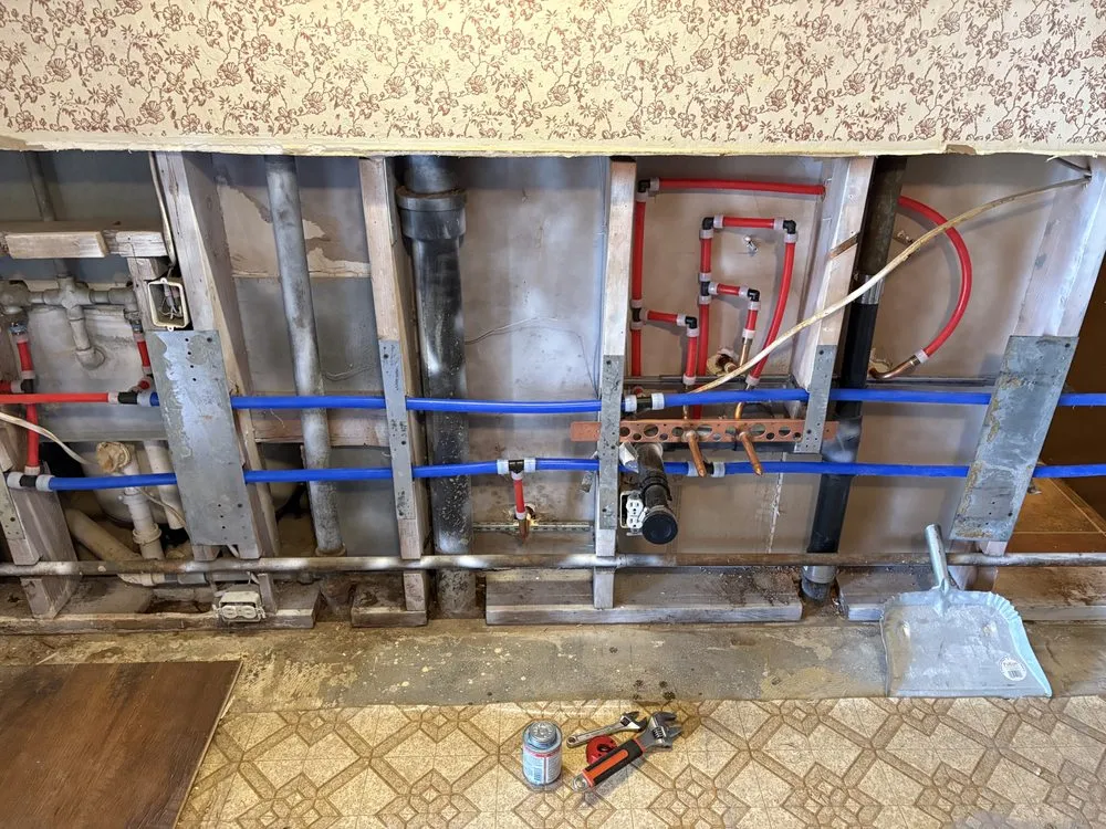 Slide of Alvarez Plumbing