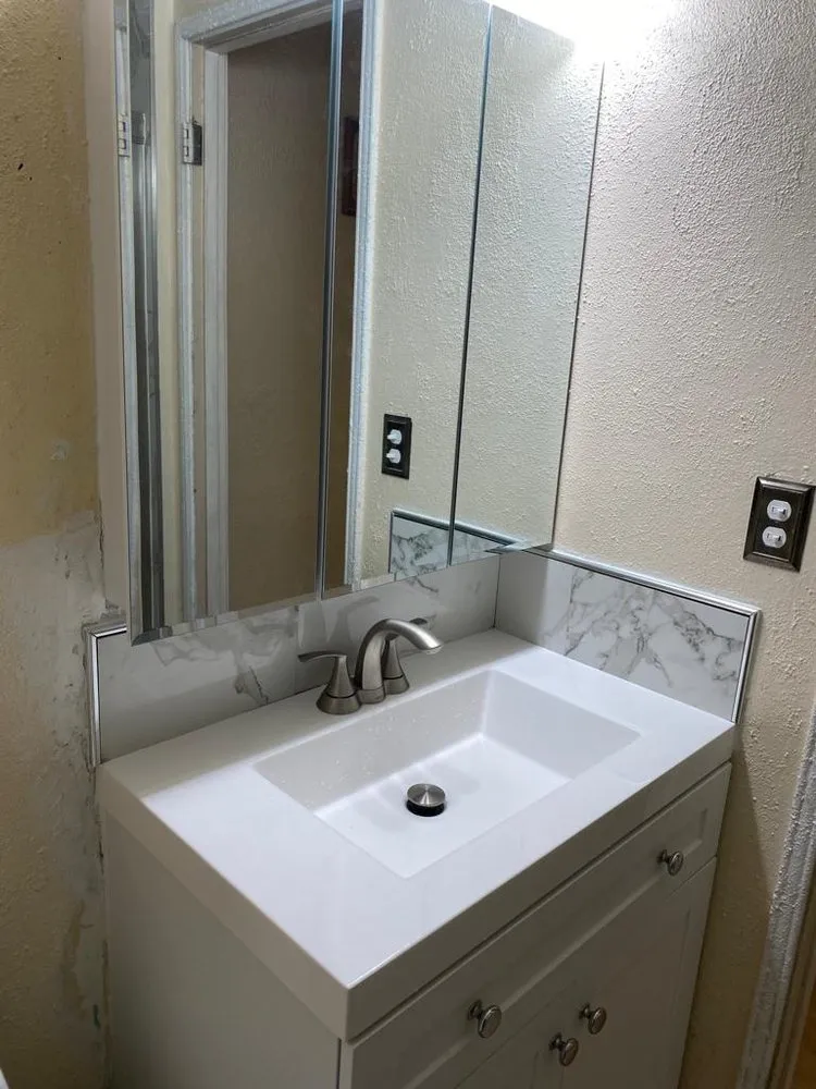 Slide of Alvarez Repairs