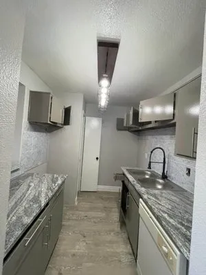 AM Bathroom Remodeling Logo